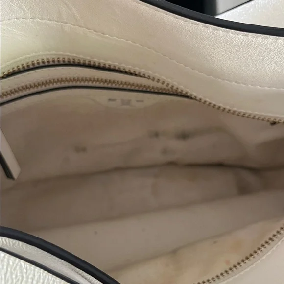 Tory Burch Cream Crossbody Bag with Gold Accent - Picture 6 of 12